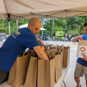 PXL 20230803 210256862